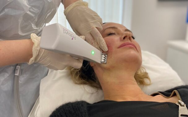 Non-surgical Skin Tightening vs. Fillers – Which is right for you?
